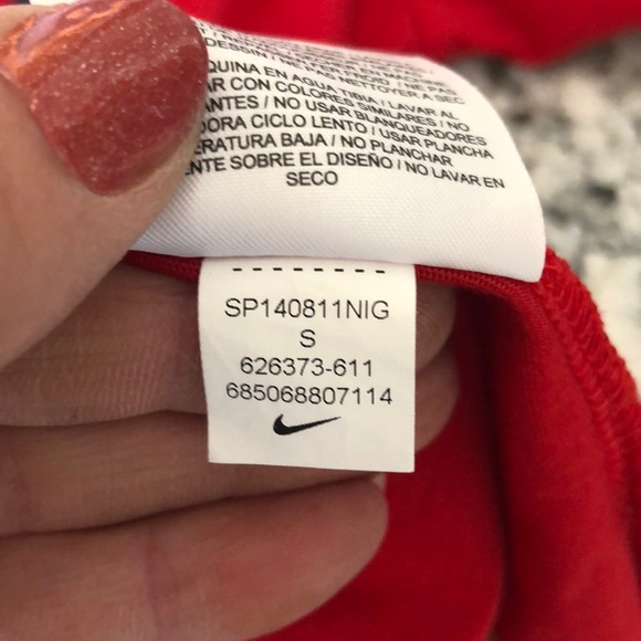 Nike dry fit V-neck T-shirt - Picture 6 of 6